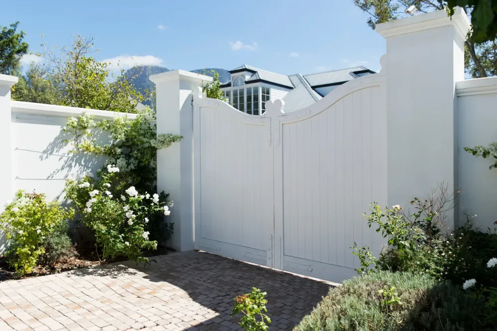 Rénovation menuiserie extérieure à SAINT-ALBAN-LES-EAUX